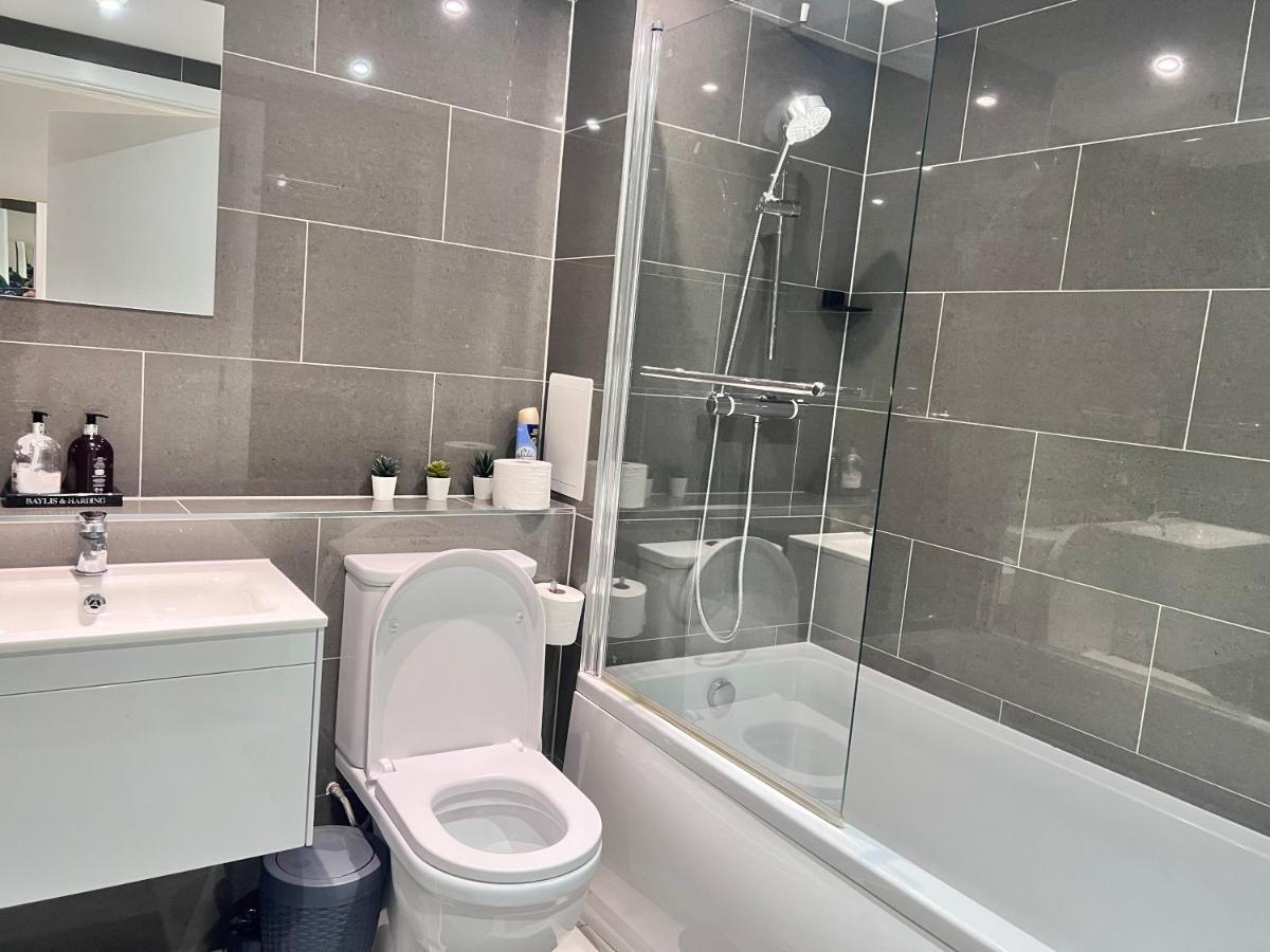 Elegant 3br 2bath Flat In Canary Wharf - O2 -excel Appartement *